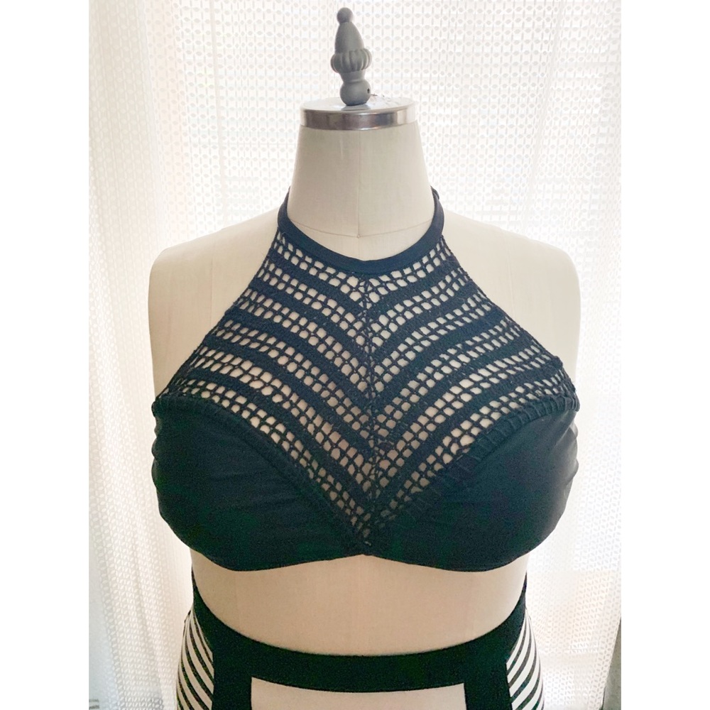 ASOS crochet swim top sz 18
